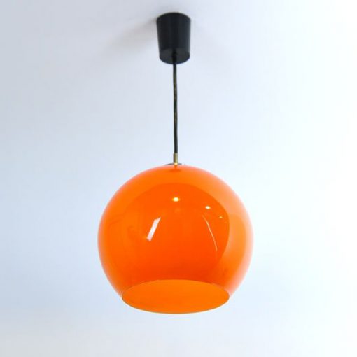 VB02 - Oranje hanglamp seventies VERKOCHT