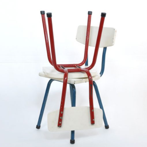 VL26. Kinderstoeltjes jaren 50-60
