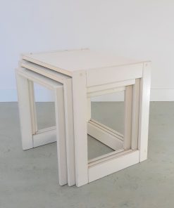 Alternative view of QA35 - Nest Tafeltjes -- Mimi setje - Jaren 70