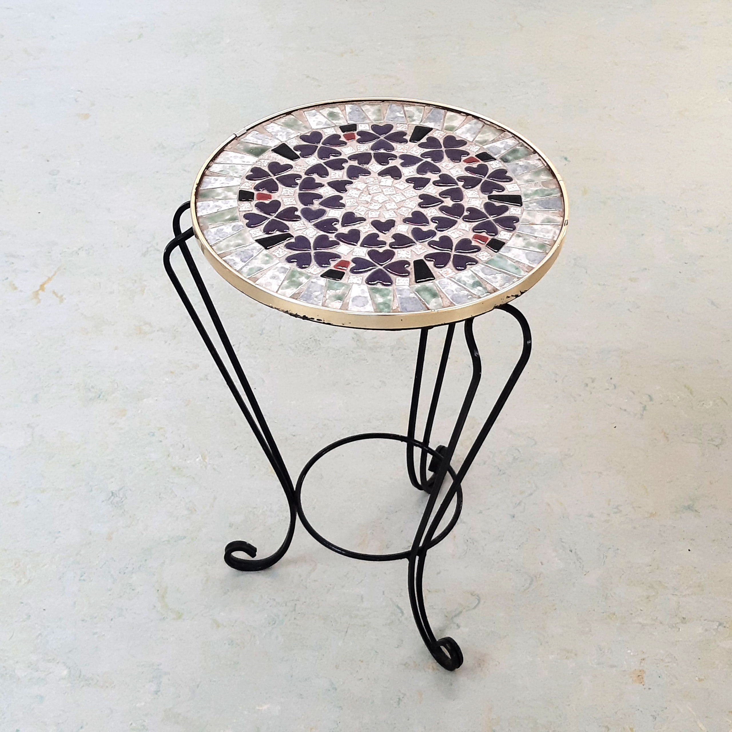 PD17 - Jaren 50 - bijzettafeltje - bloementafeltje