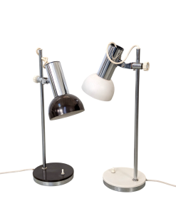 KA25 - Jaren 70 tafellampje - Massive