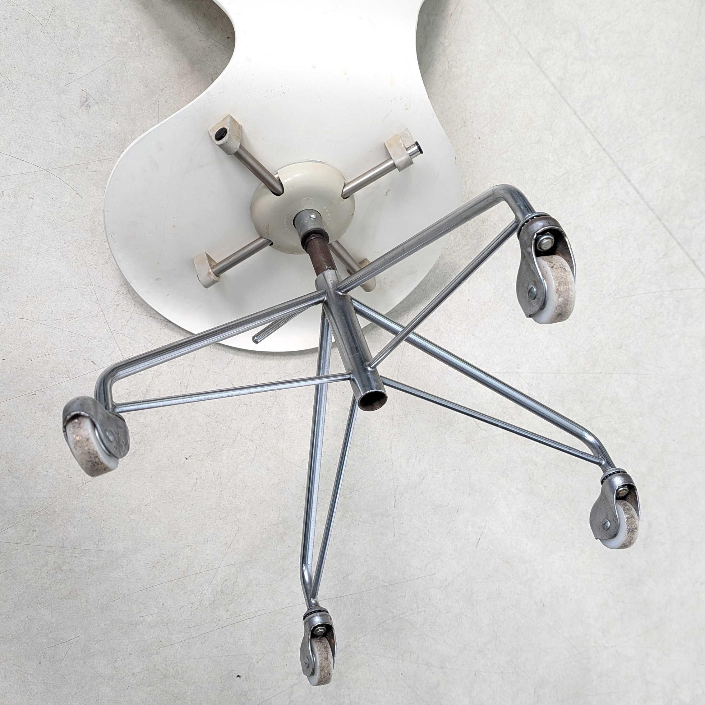 HG24 - Vlinderstoel - Fritz Hansen- Arne Jacobsen - 3117