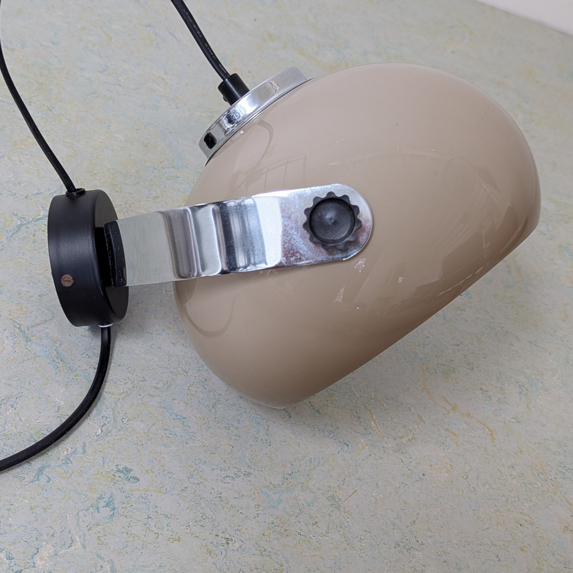 HF49 - Dijkstra - Wandlamp jaren 70